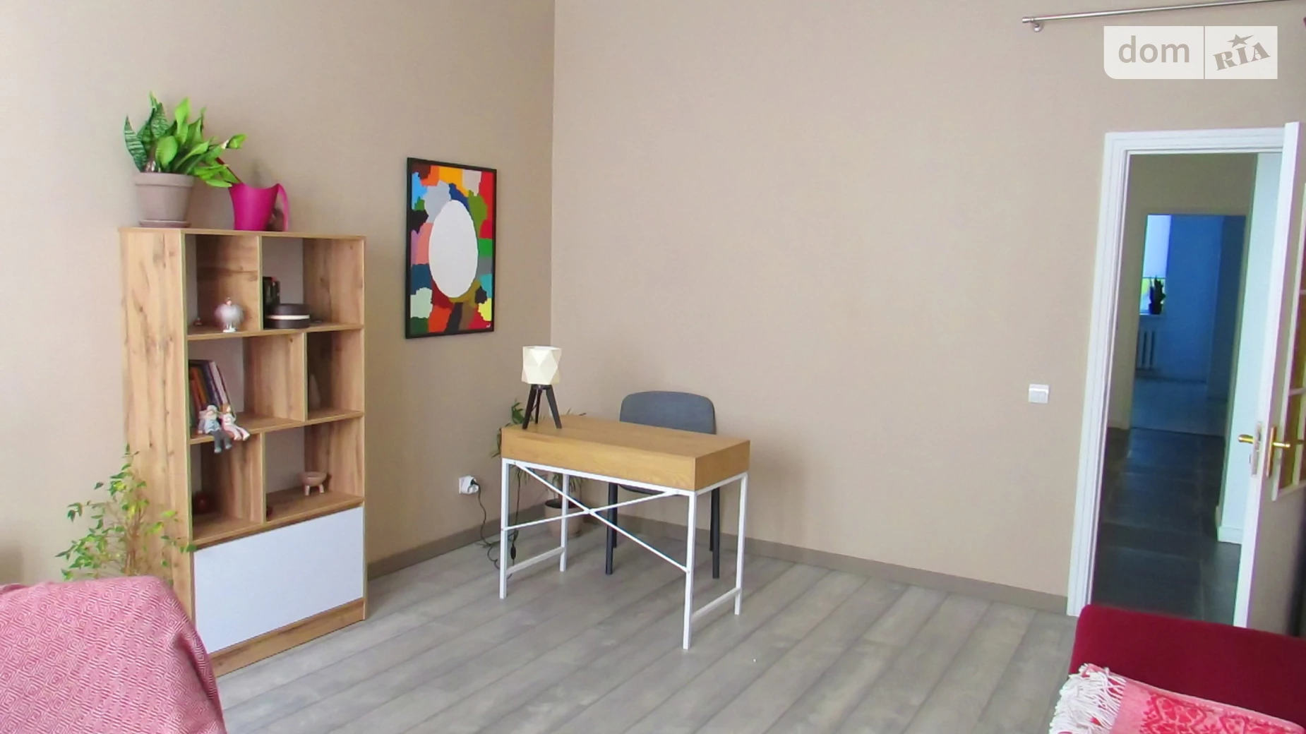 Продается офис 116 кв. м в бизнес-центре, цена: 330000 $ - фото 2