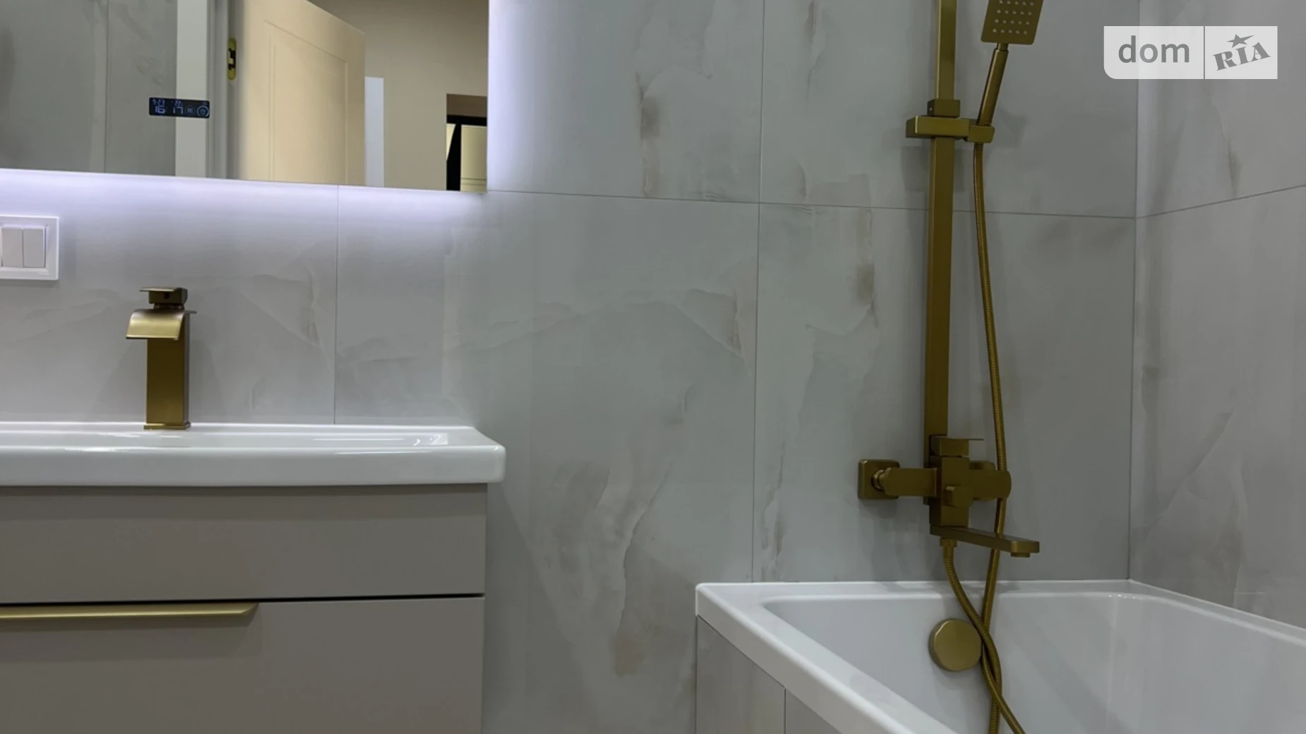 Продается 1-комнатная квартира 45.3 кв. м в Ровно, мас. Веснянковый - фото 4