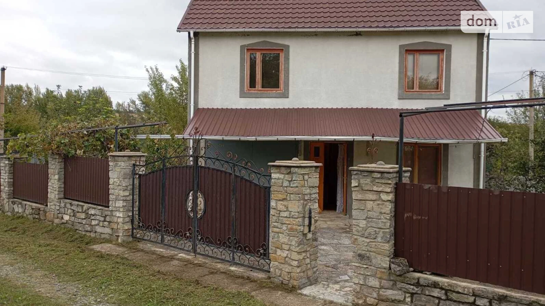 Продается дом на 2 этажа 100 кв. м с подвалом, цена: 44999 $ - фото 2