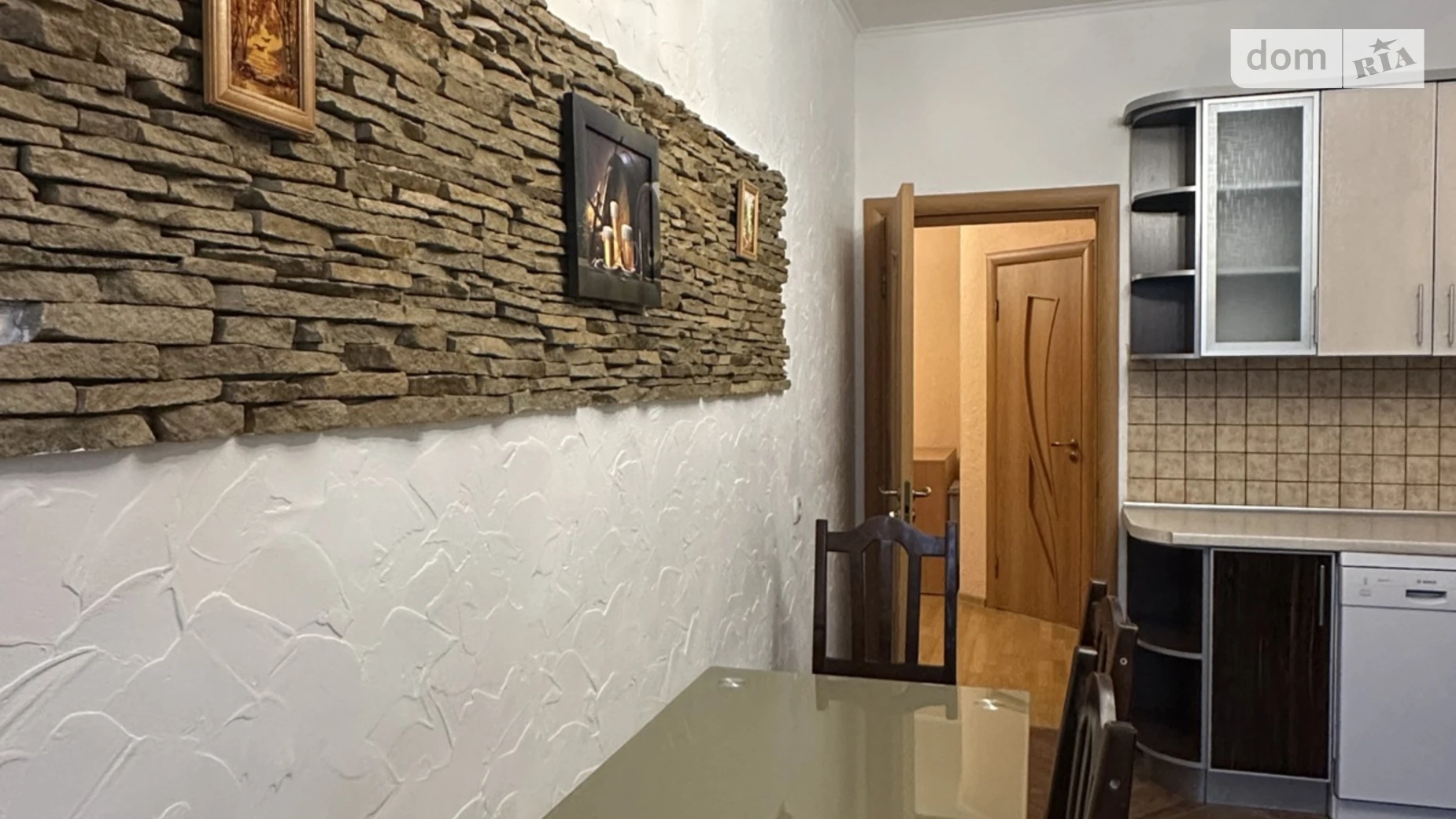 Продается 2-комнатная квартира 77.5 кв. м в Ровно, ул. Ясная - фото 4