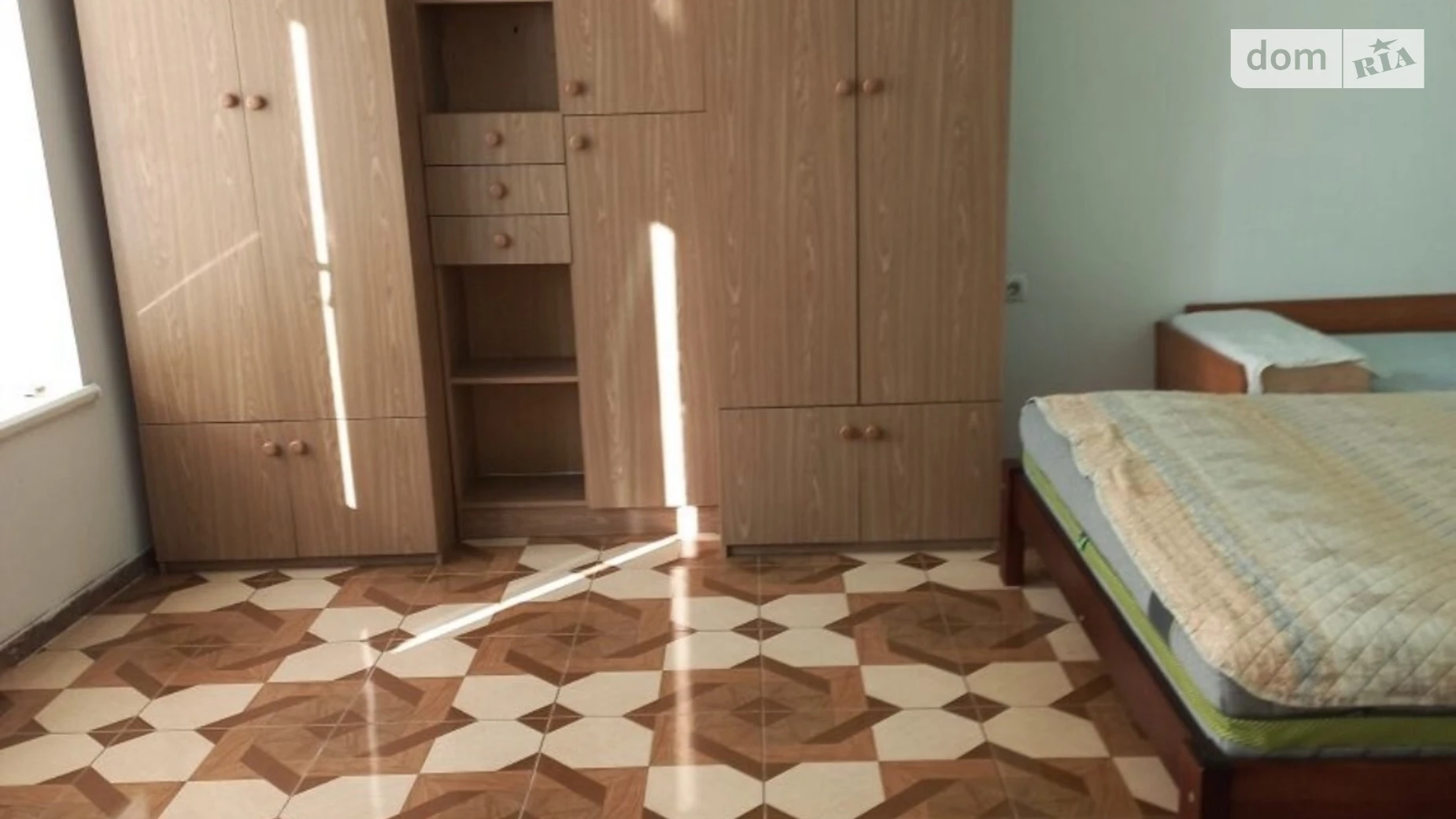 Продается дом на 2 этажа 178 кв. м с балконом, цена: 68000 $ - фото 5