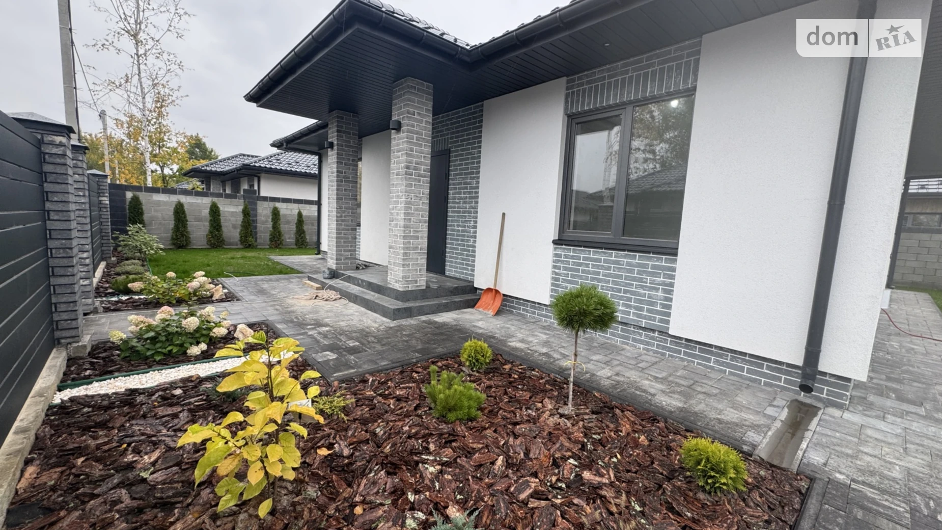 Продается одноэтажный дом 98 кв. м с беседкой, цена: 160000 $ - фото 2