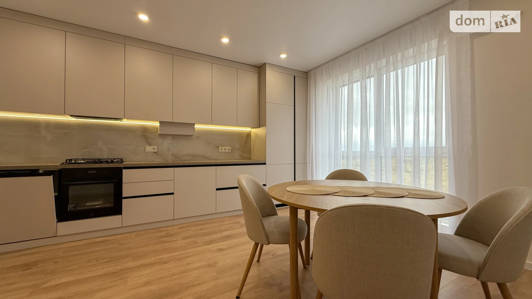 Продается 1-комнатная квартира 47 кв. м в Ровно, ул. Студенческая - фото 5