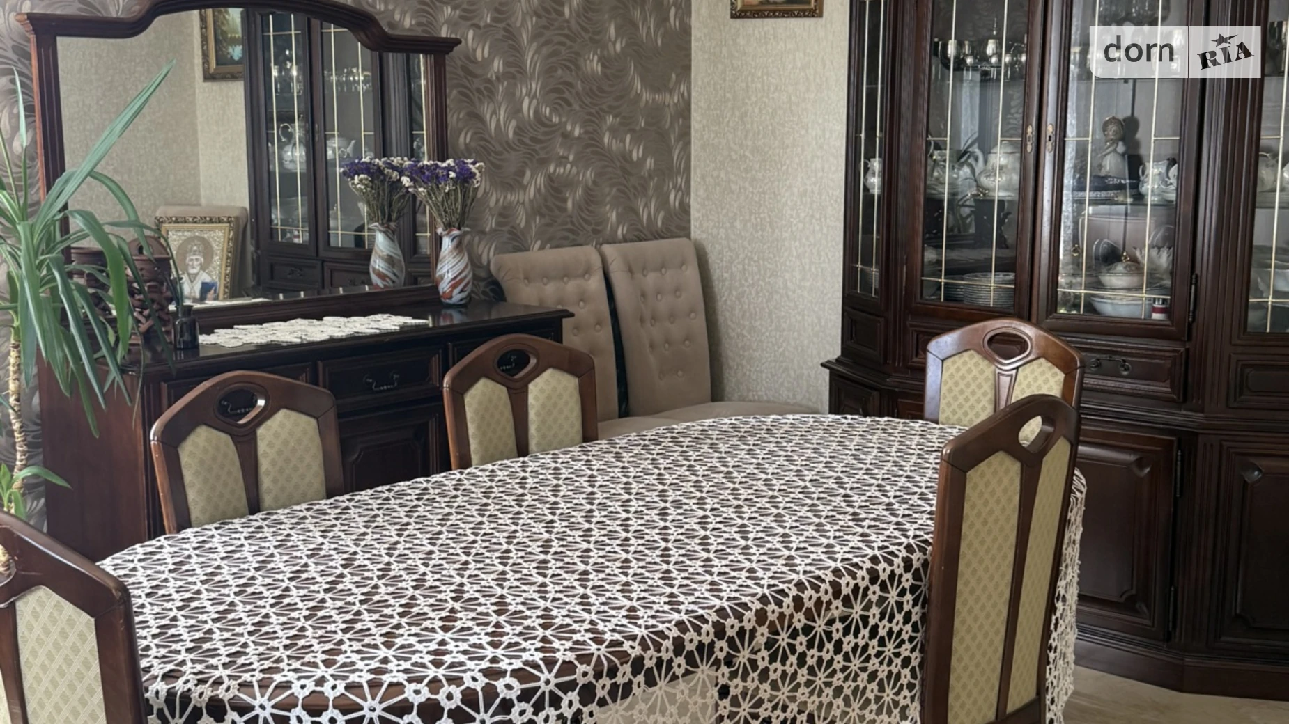 Продается дом на 3 этажа 308 кв. м с баней/сауной, цена: 370000 $ - фото 4