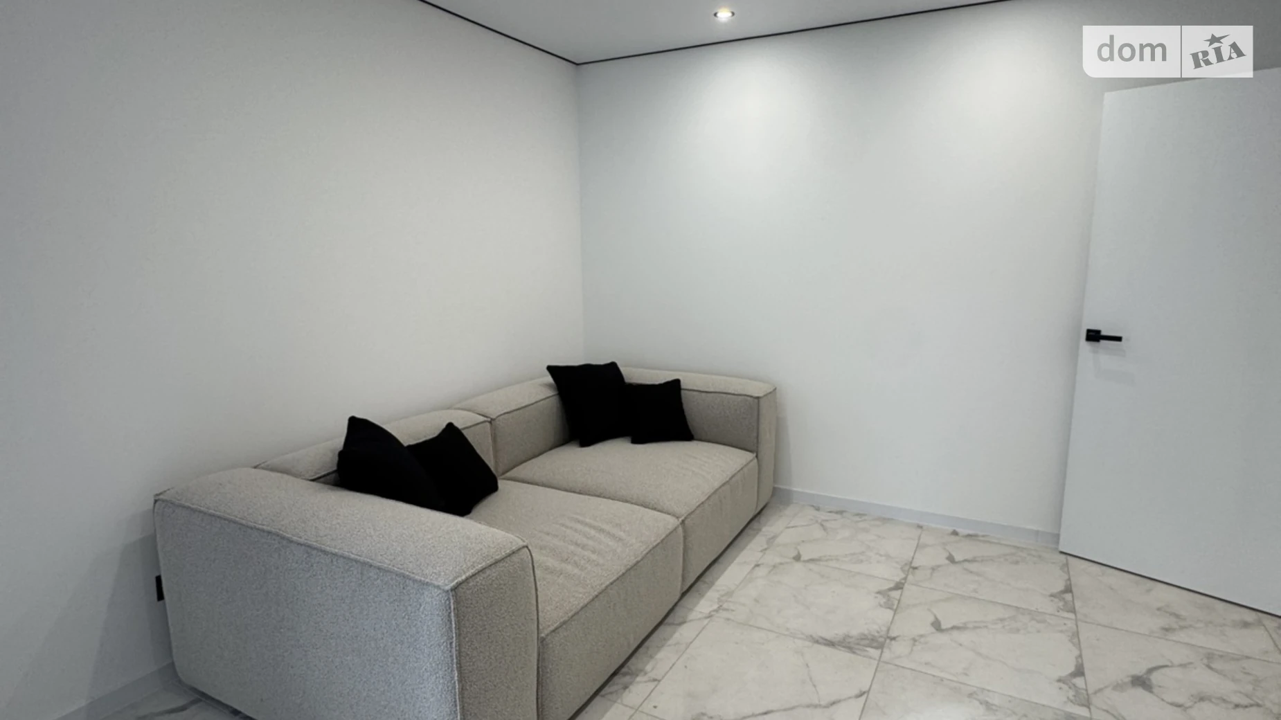 2-комнатная квартира 83.5 кв. м в Тернополе, пер. Кирпичный, 1 - фото 2