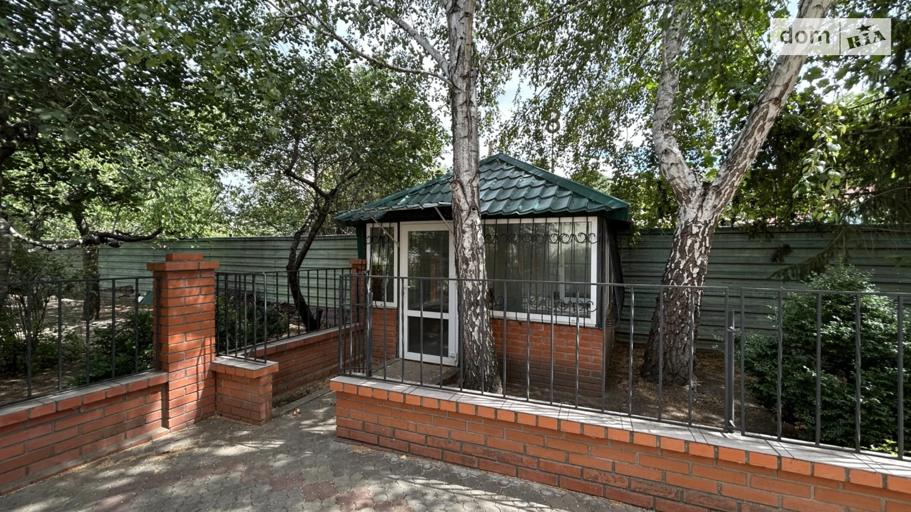 Продается дом на 2 этажа 254.5 кв. м с мебелью, цена: 170000 $ - фото 2