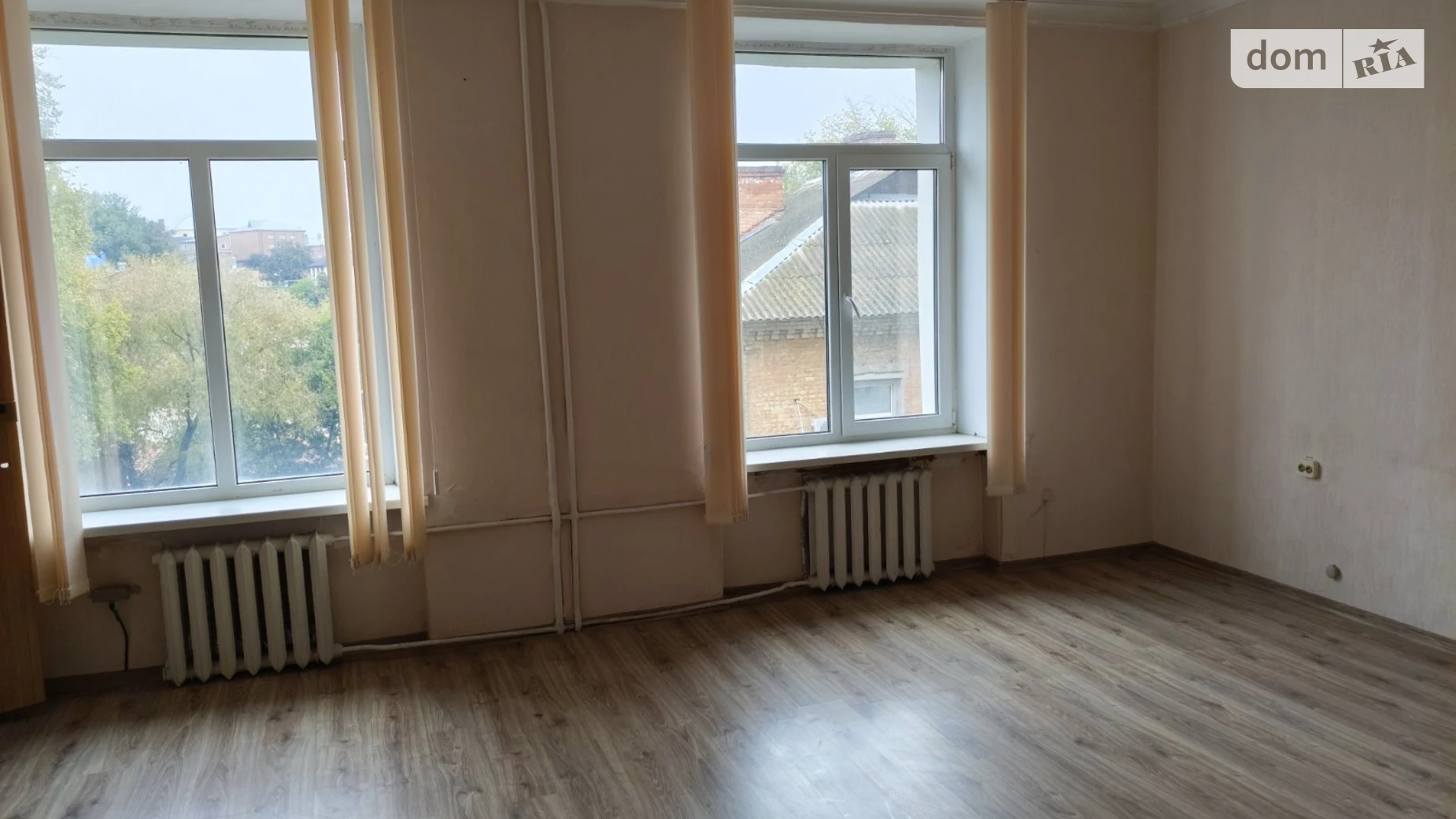 Сдается в аренду офис 42 кв. м в бизнес-центре, цена: 10500 грн - фото 2