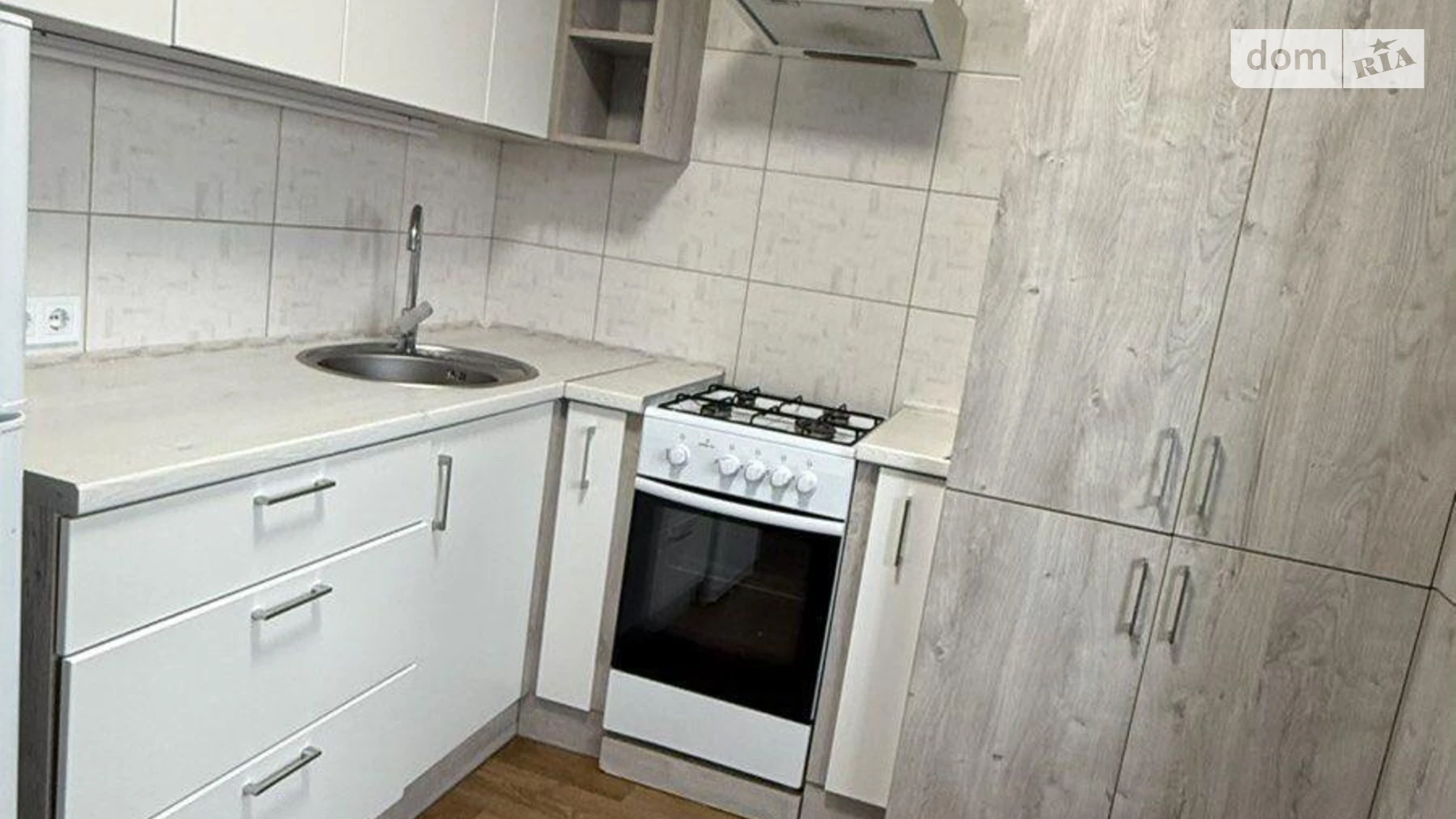 Продается 1-комнатная квартира 38.4 кв. м в Полтаве, цена: 40000 $ - фото 2