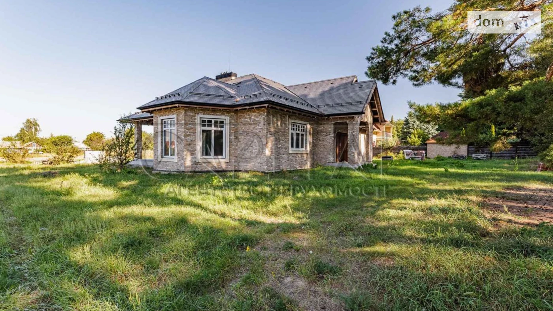 Продается одноэтажный дом 203 кв. м с камином, цена: 370000 $ - фото 5