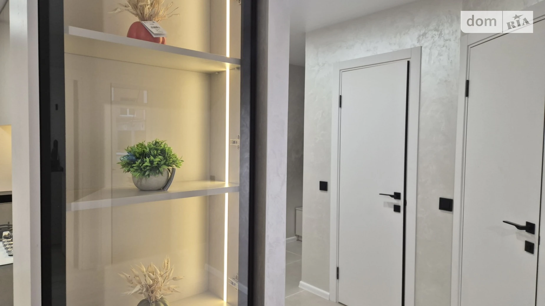 2-кімнатна квартира 62 кв. м у Тернополі, вул. Київська, 8В - фото 2