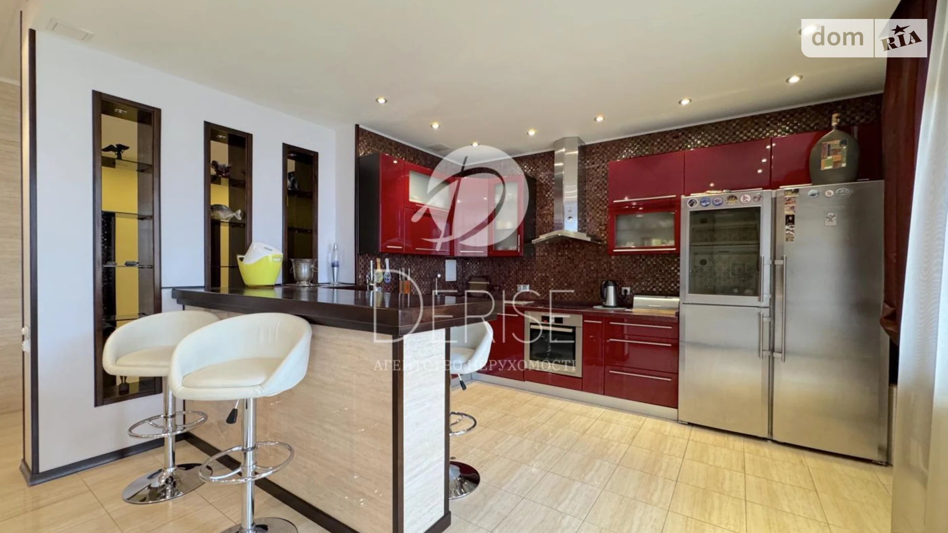 Продается 2-комнатная квартира 156 кв. м в Киеве, бул. Леси Украинки, 23А - фото 2