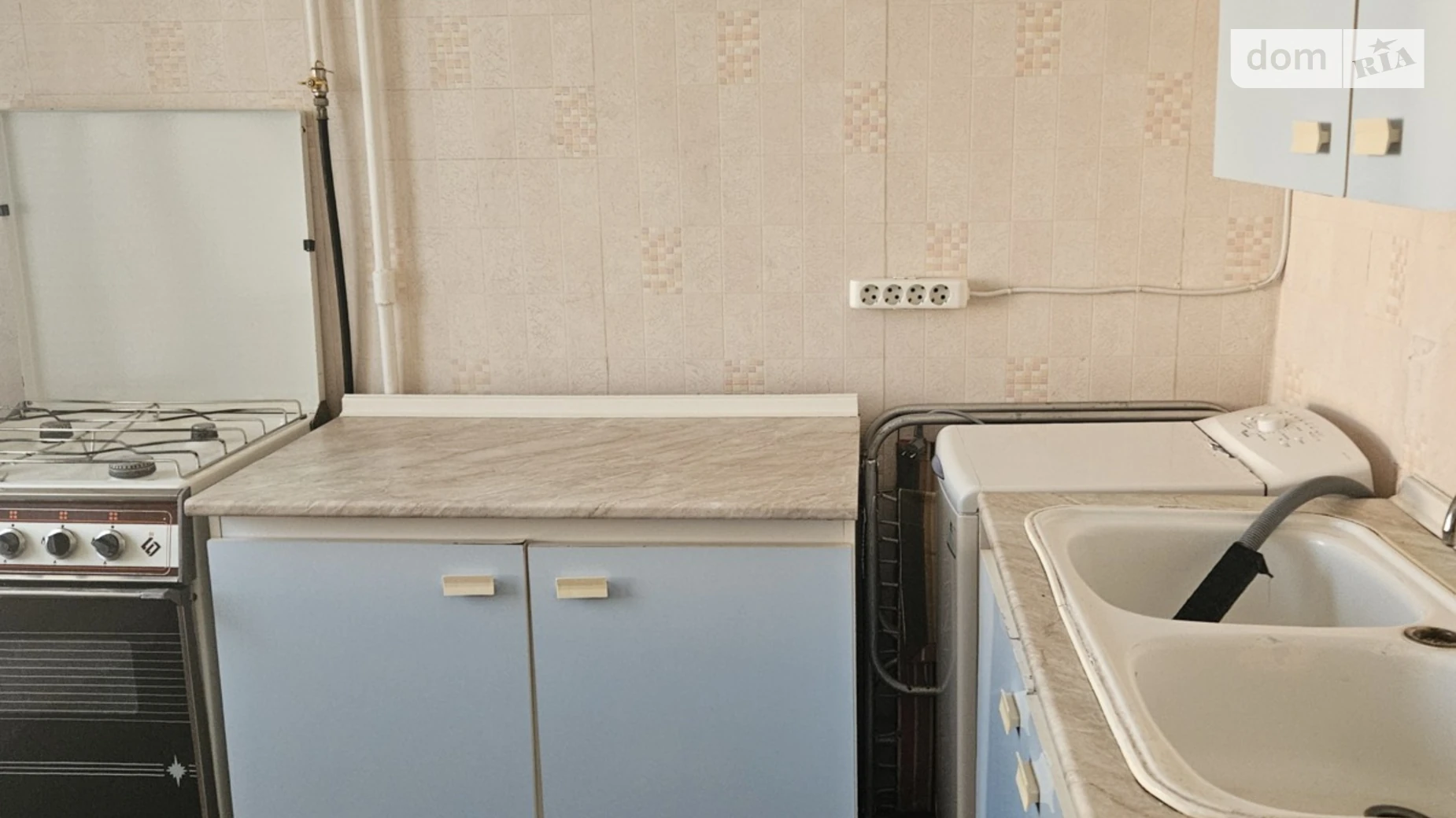 Продається 1-кімнатна квартира 36 кв. м у Києві, просп. Володимира Івасюка, 9А - фото 2