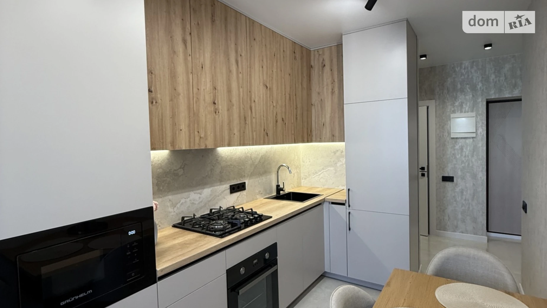 Продается 1-комнатная квартира 35.6 кв. м в Ирпене, ул. Дмитрия Павлычко(Есенина) - фото 2