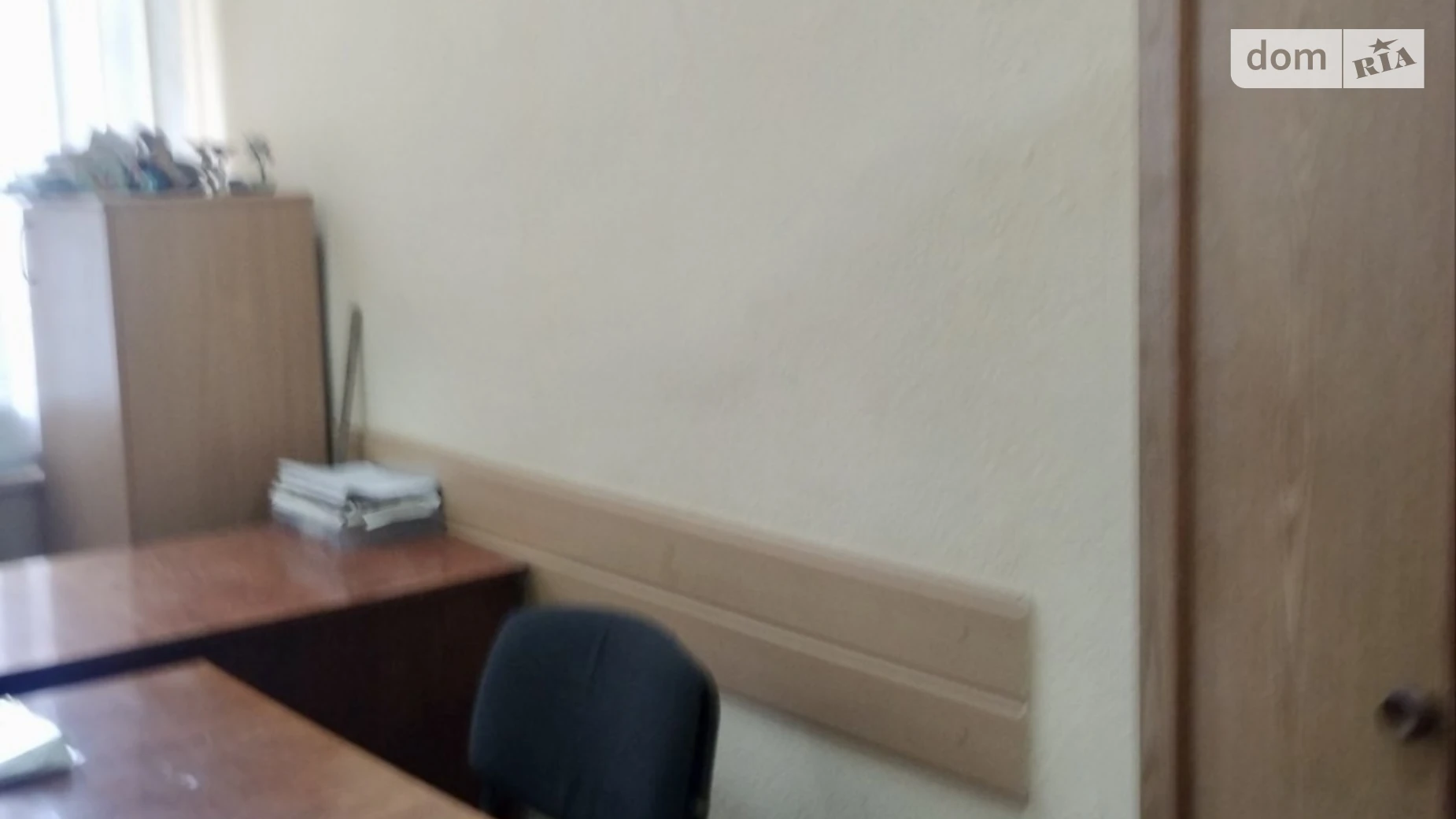 Сдается в аренду офис 20 кв. м в бизнес-центре, цена: 2100 грн - фото 2