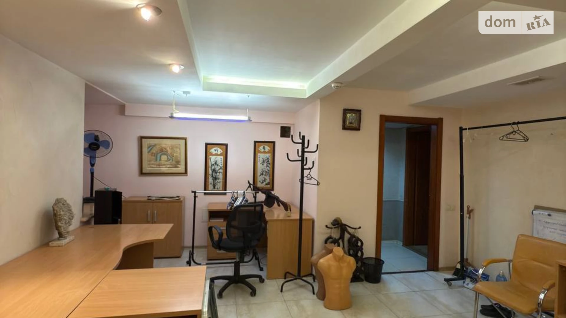 Сдается в аренду офис 376.8 кв. м в бизнес-центре, цена: 160000 грн - фото 4