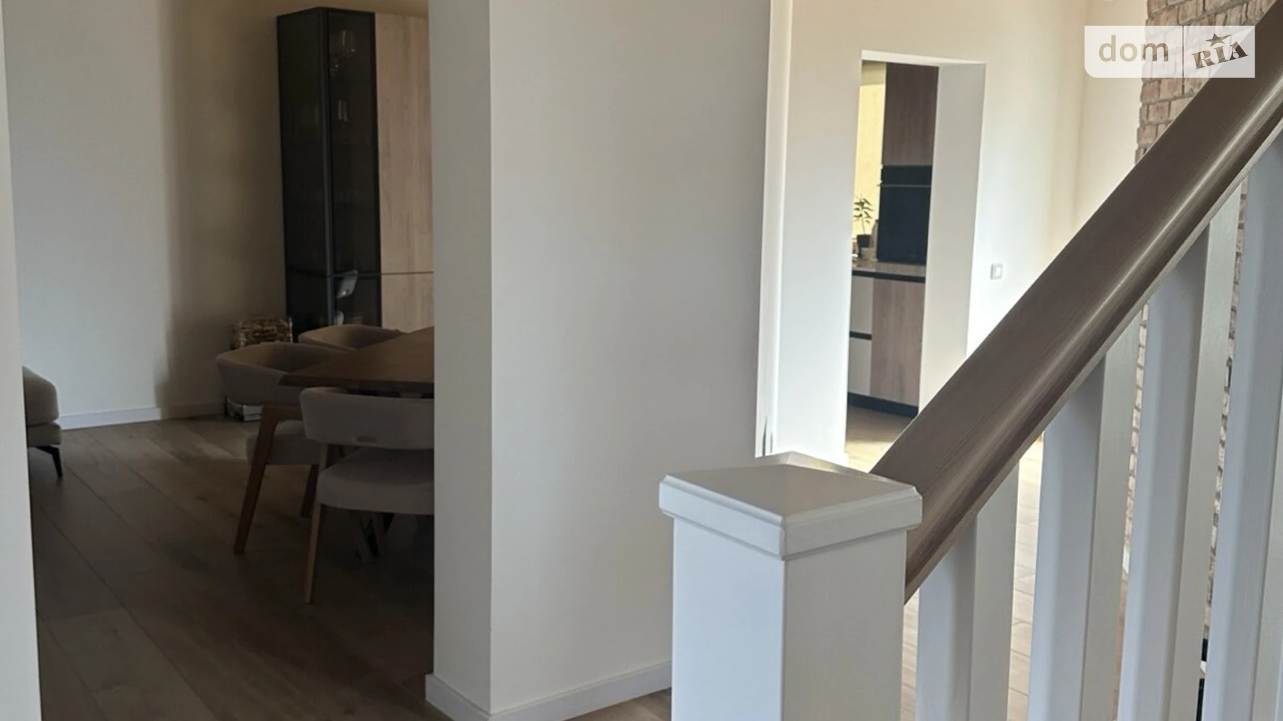 Продается дом на 2 этажа 102 кв. м с балконом, цена: 170000 $ - фото 4