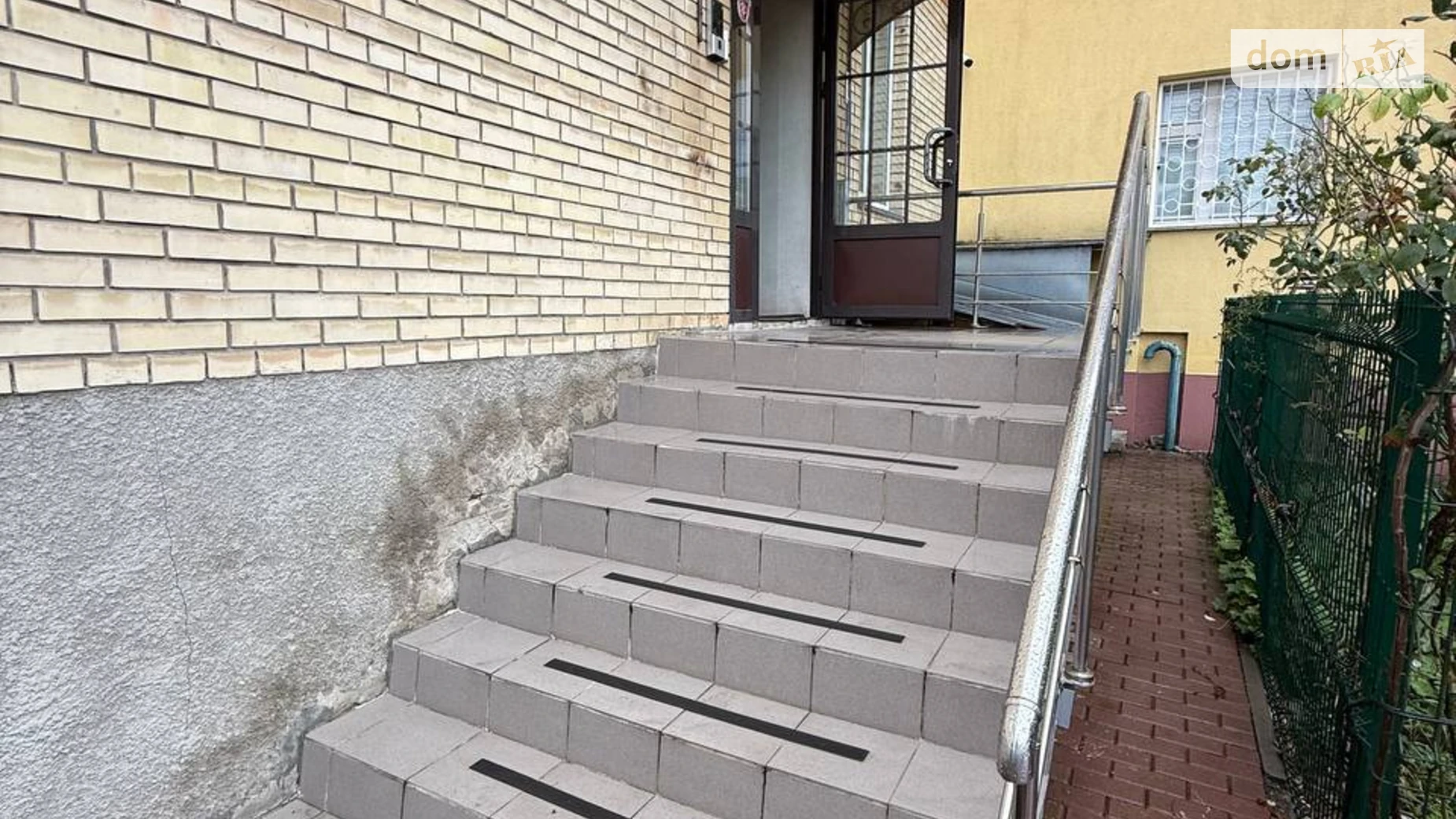Сдается в аренду офис 1000 кв. м в бизнес-центре, цена: 5000 $ - фото 3