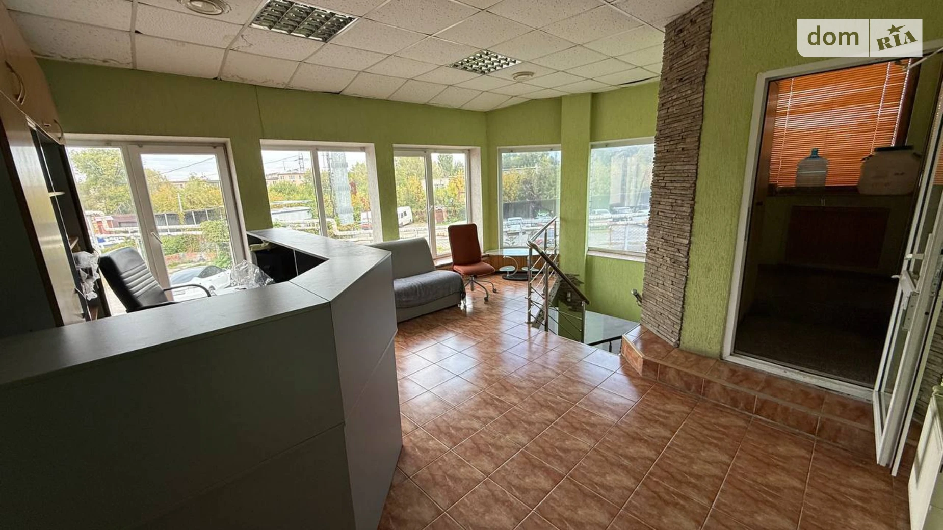 Сдается в аренду офис 40 кв. м в бизнес-центре, цена: 15000 грн - фото 2