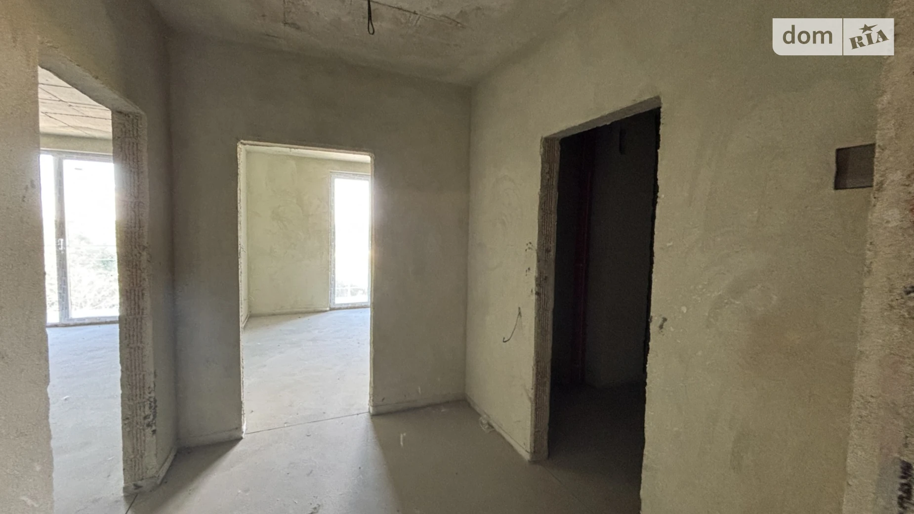 Продается 1-комнатная квартира 59.6 кв. м в Ужгороде, ул. Минайская, 14В - фото 4