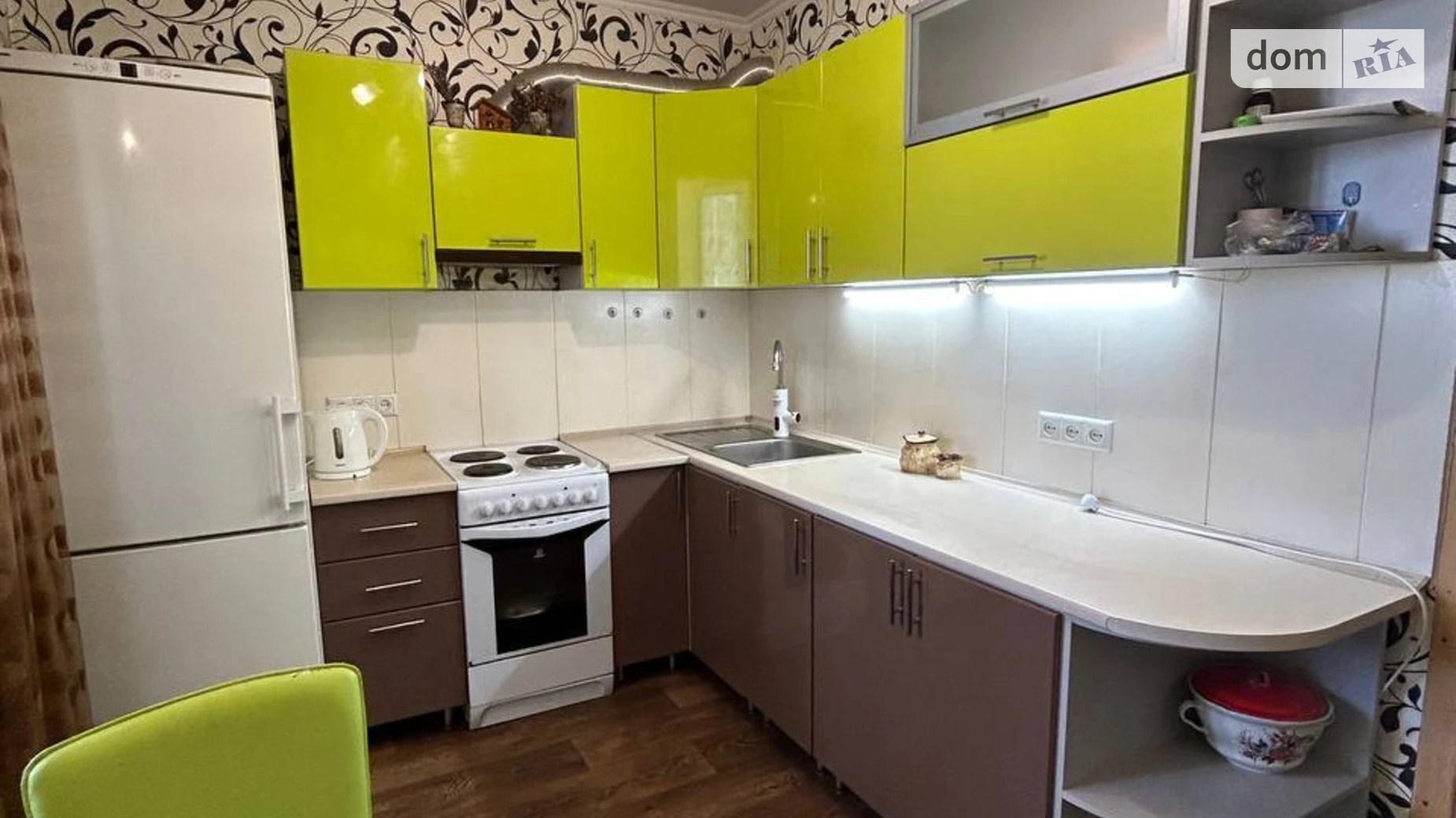 Продается 3-комнатная квартира 78.2 кв. м в Ахтырке, цена: 29000 $ - фото 3