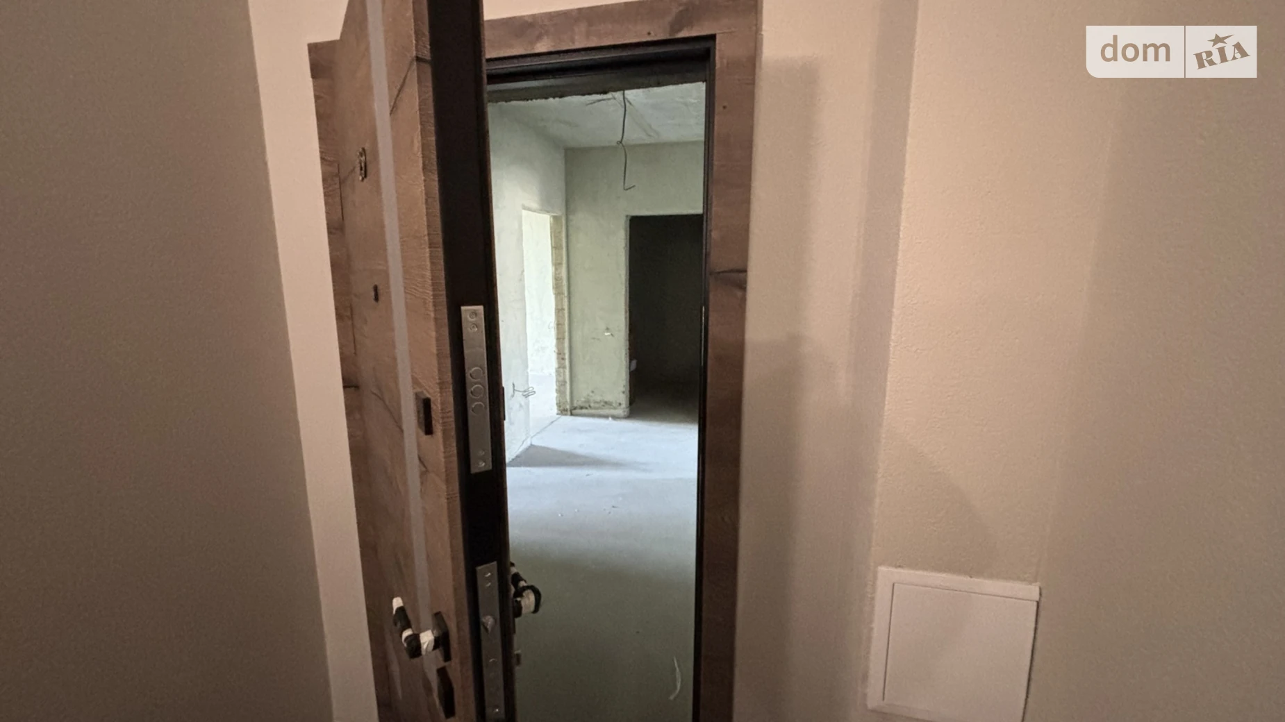 Продается 2-комнатная квартира 67 кв. м в Ужгороде, ул. Минайская, 14В - фото 3