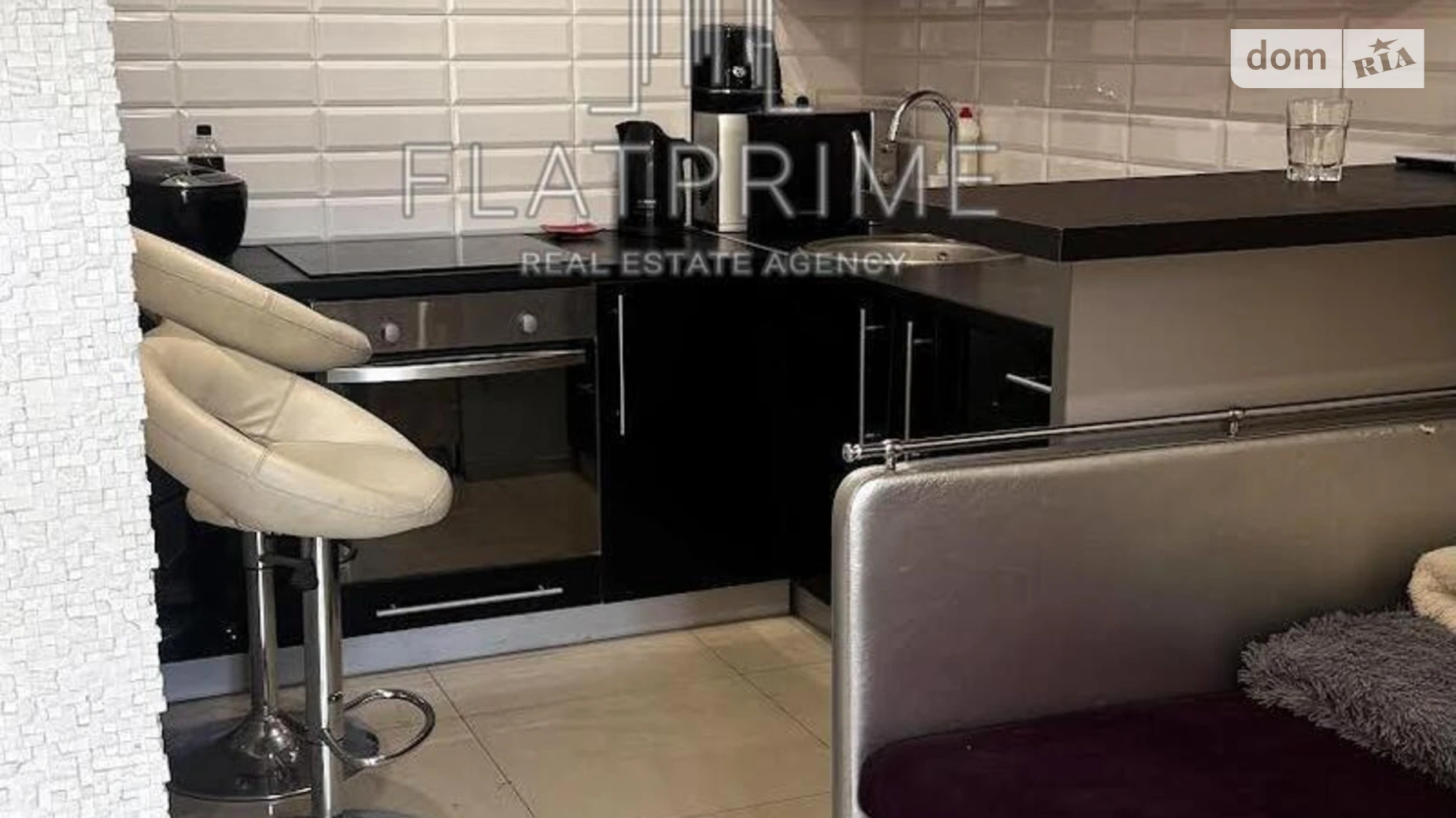 Продается 1-комнатная квартира 40 кв. м в Киеве, ул. Регенераторная, 4  - фото 4