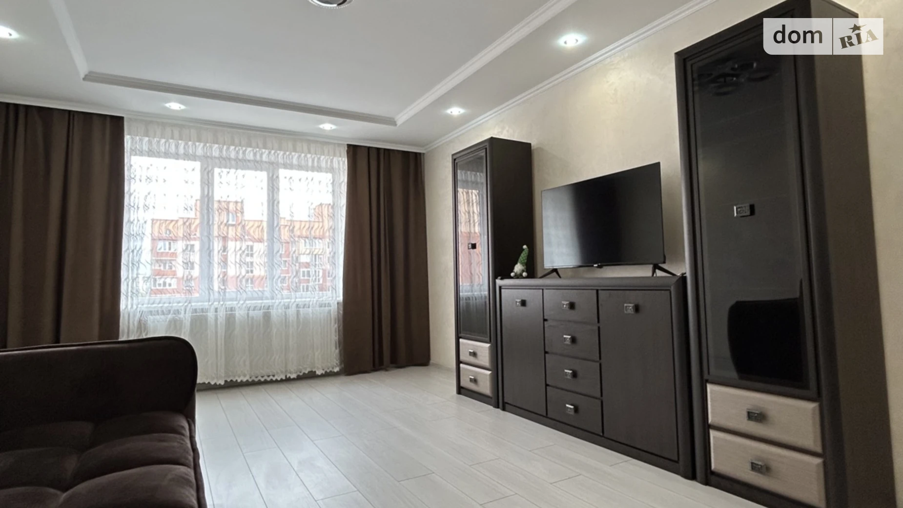 2-кімнатна квартира 70 кв. м у Тернополі, просп. Бандери Степана - фото 2