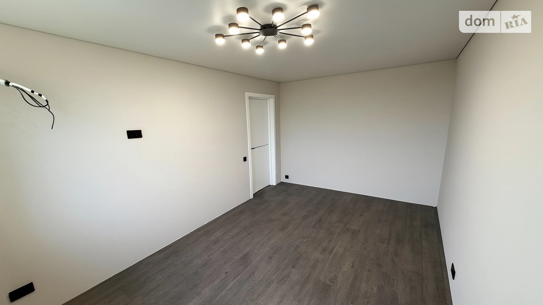 Продается 1-комнатная квартира 38.1 кв. м в Полтаве, цена: 59500 $ - фото 2