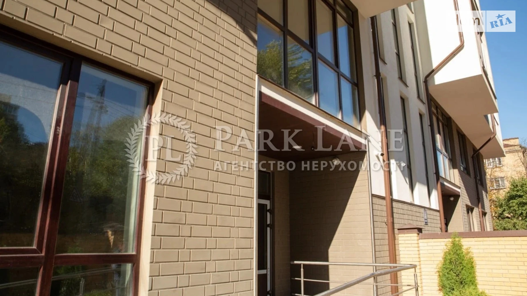 Продается 1-комнатная квартира 57 кв. м в Киеве, ул. Василия Барки, 10 - фото 2