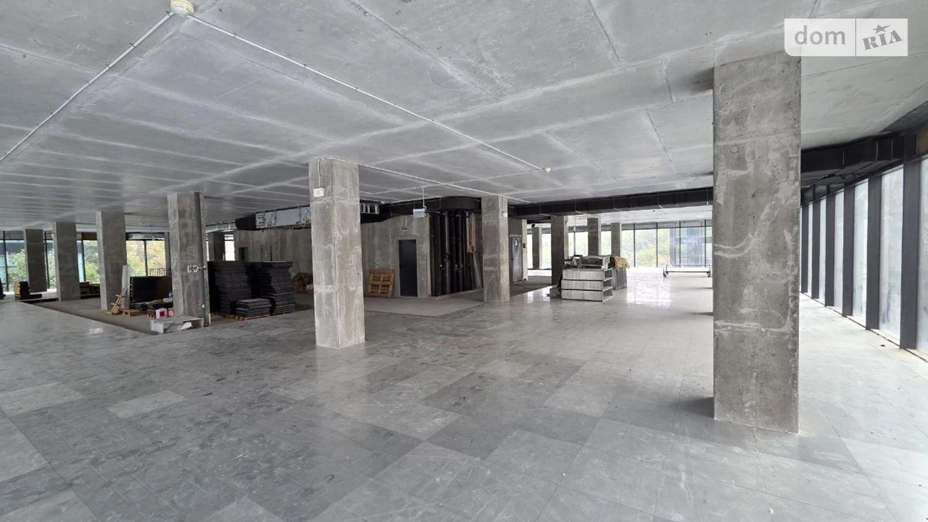 Сдается в аренду офис 1300 кв. м в бизнес-центре, цена: 20000 $ - фото 4