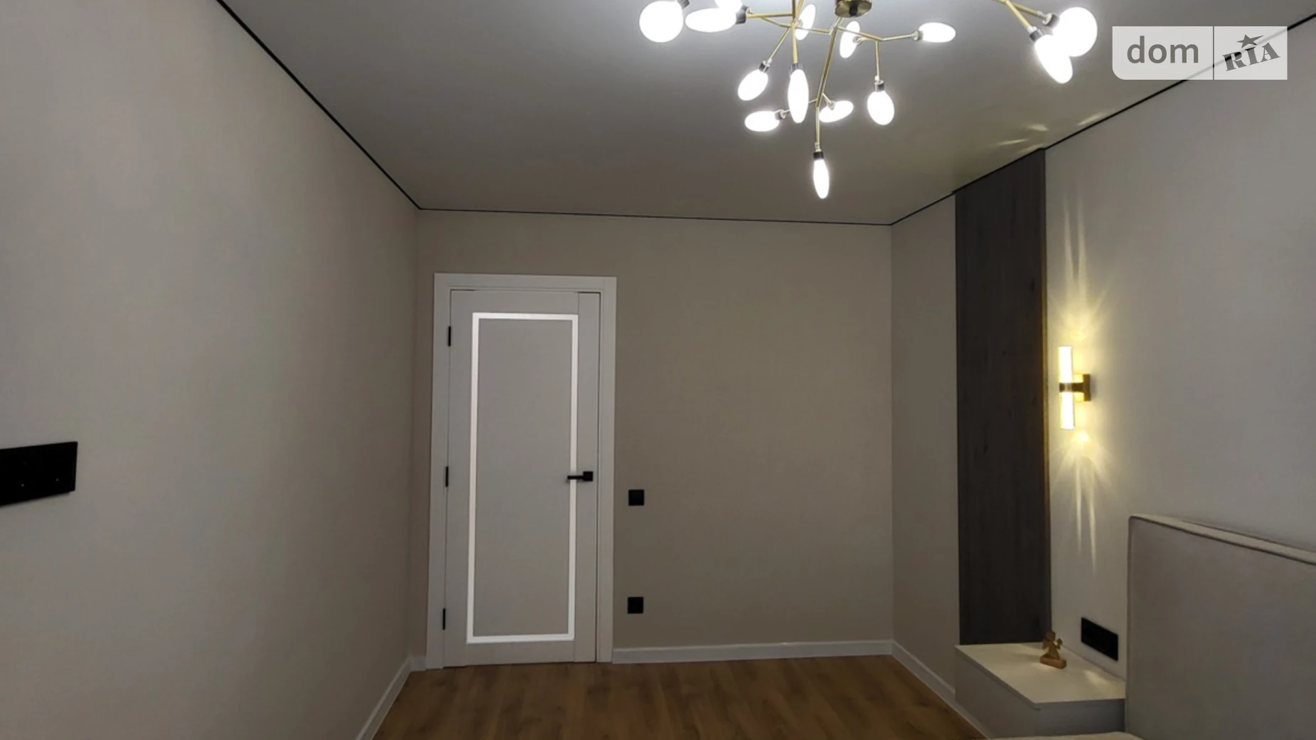 2-комнатная квартира 55 кв. м в Тернополе, ул. Смакулы - фото 5