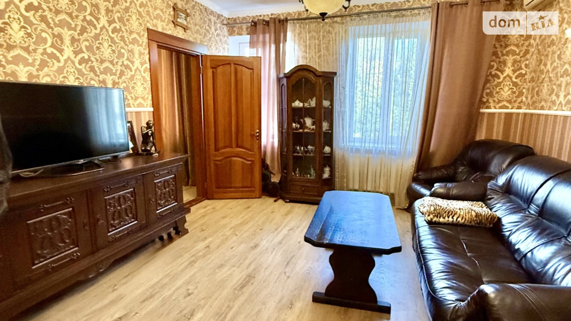 Продается дом на 2 этажа 280 кв. м с гаражом, цена: 159900 $ - фото 5