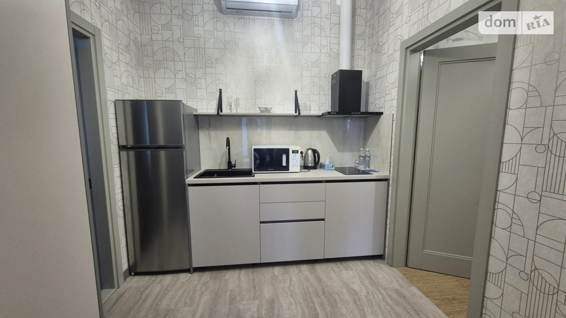 Сдается в аренду 1-комнатная квартира 35 кв. м в Одессе, пл. Екатерининская, 8 - фото 2