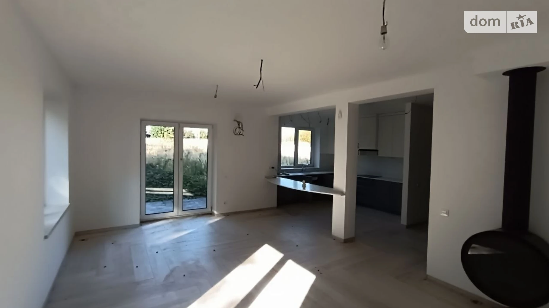 Продается дом на 2 этажа 187.2 кв. м с балконом, цена: 300990 $ - фото 2