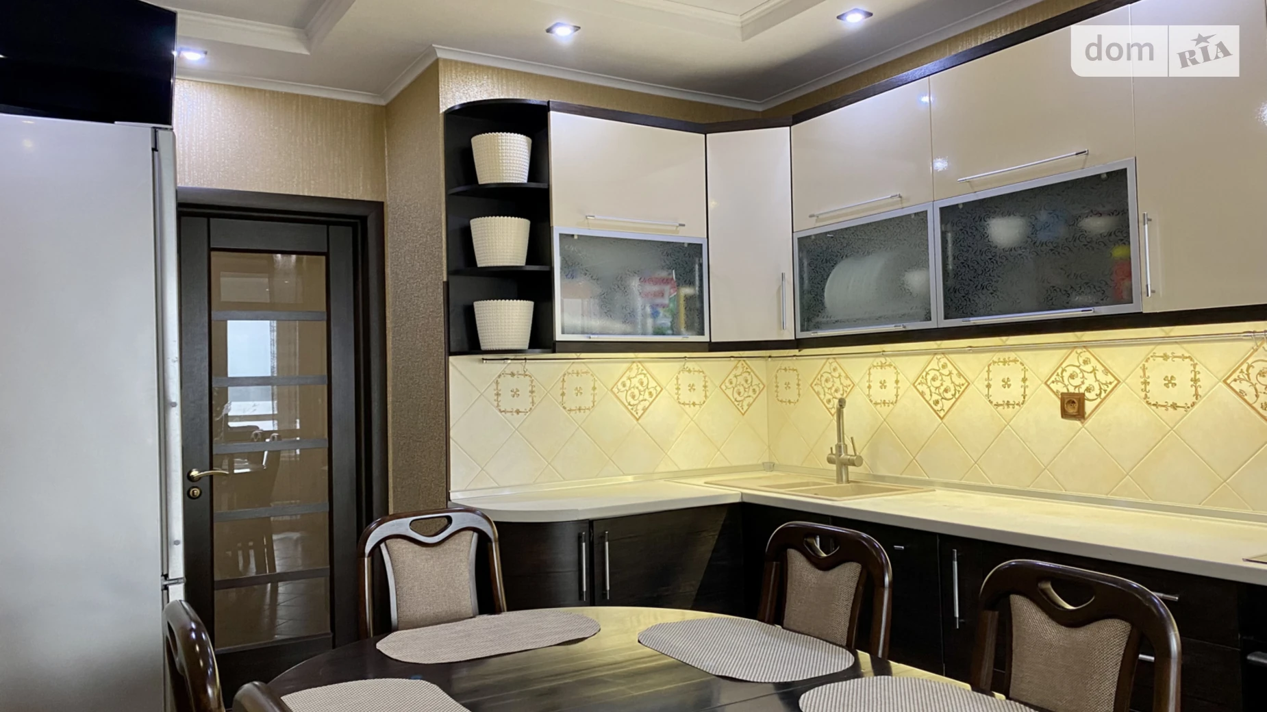 Продается 3-комнатная квартира 134.6 кв. м в Николаеве - фото 2