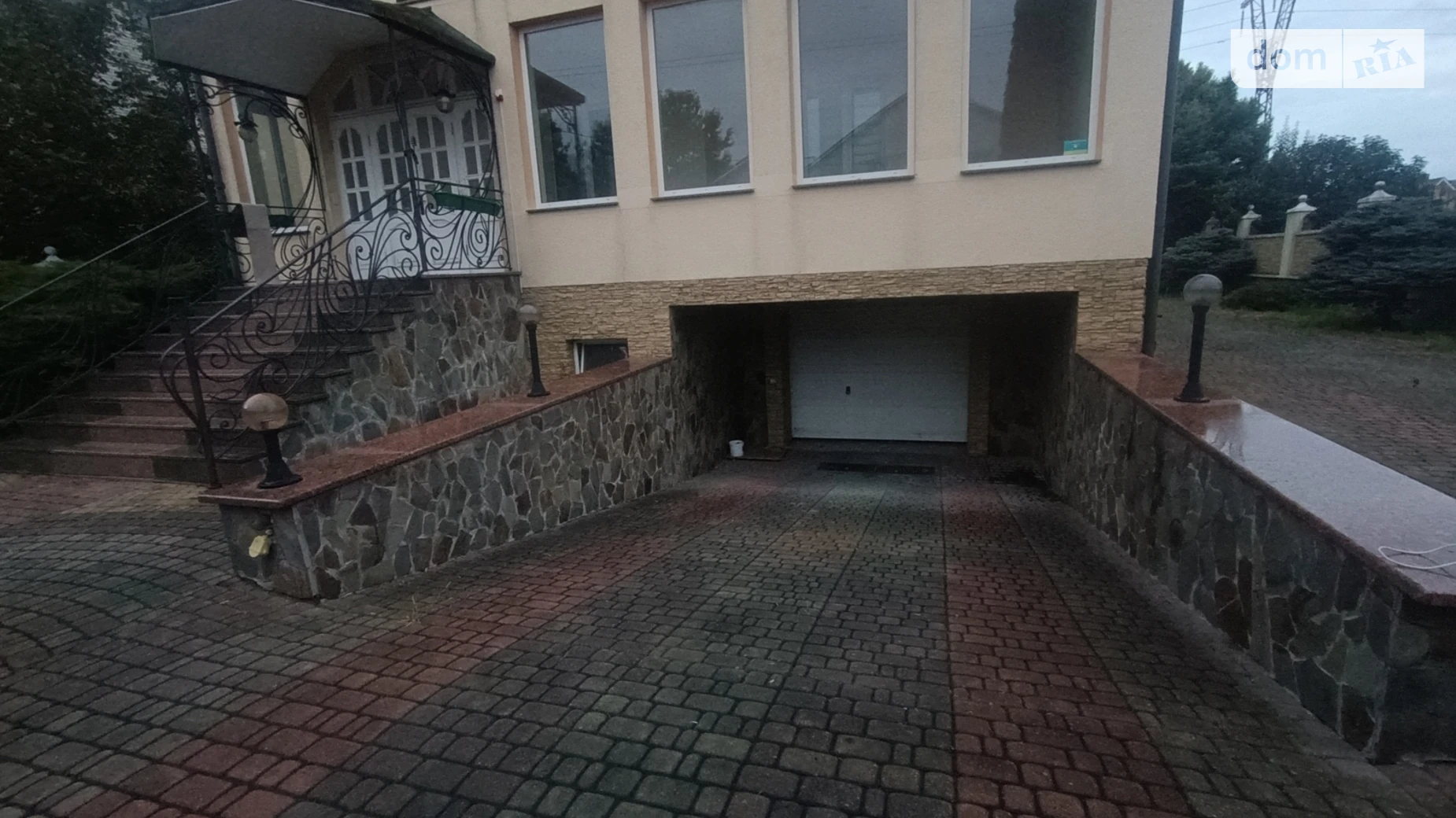 Продается дом на 3 этажа 1400 кв. м с мансардой, цена: 385500 $ - фото 5