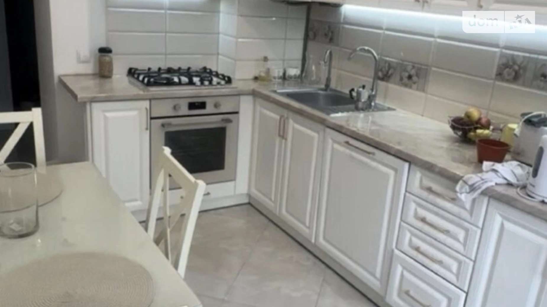 Продається 2-кімнатна квартира 54 кв. м у Львові, вул. Пасічна, 169 - фото 2