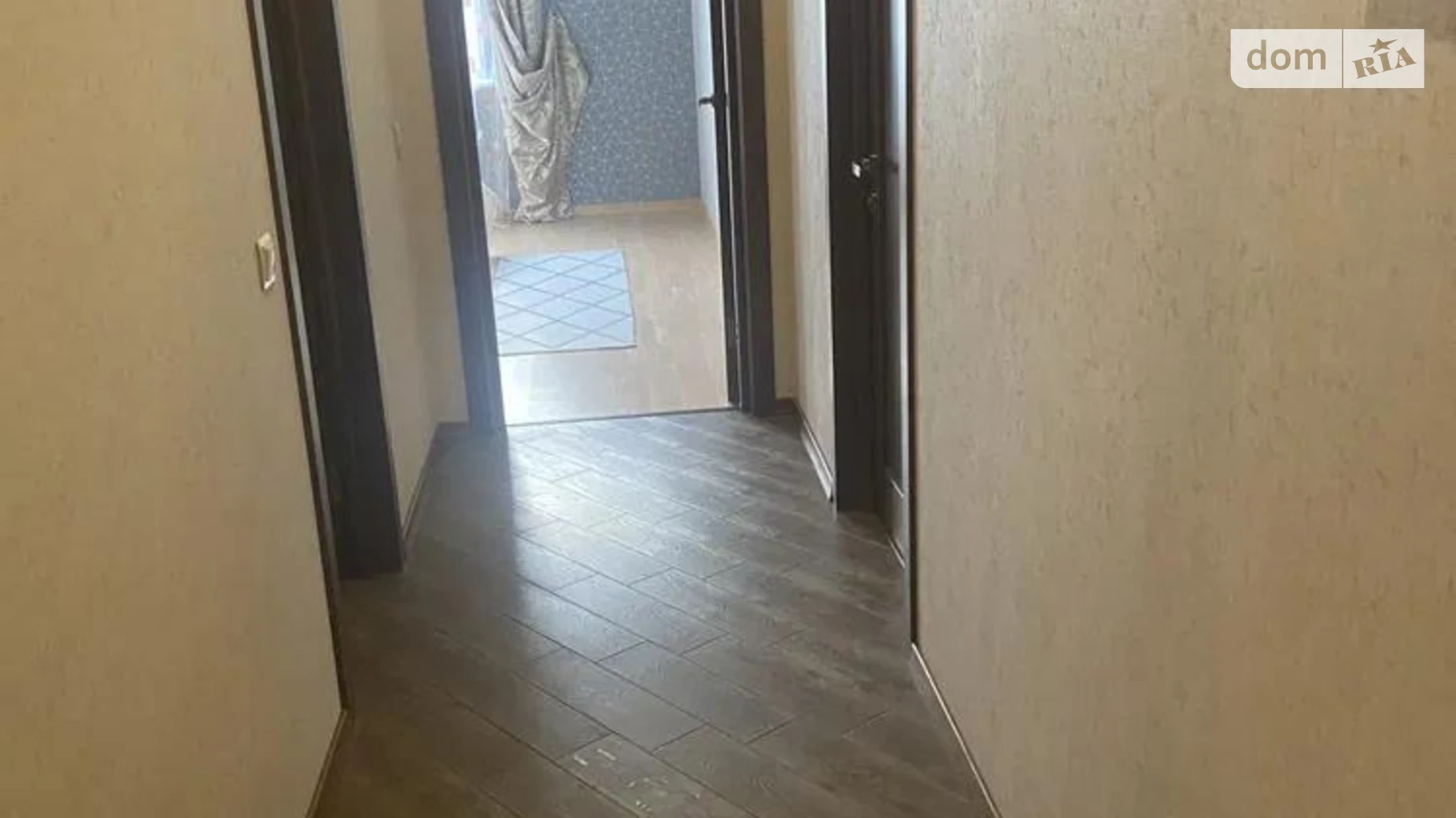 Продается 3-комнатная квартира 131 кв. м в, цена: 247000 $ - фото 3