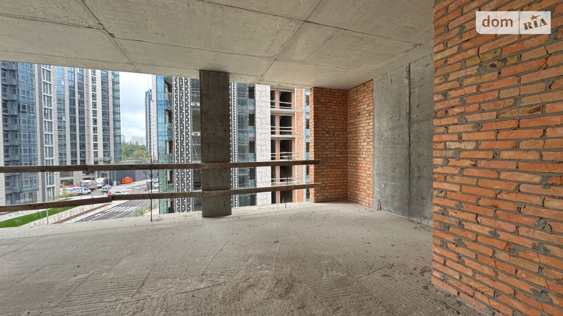 Продается 2-комнатная квартира 70.59 кв. м в Киеве, Железнодорожное шоссе, 47 - фото 2