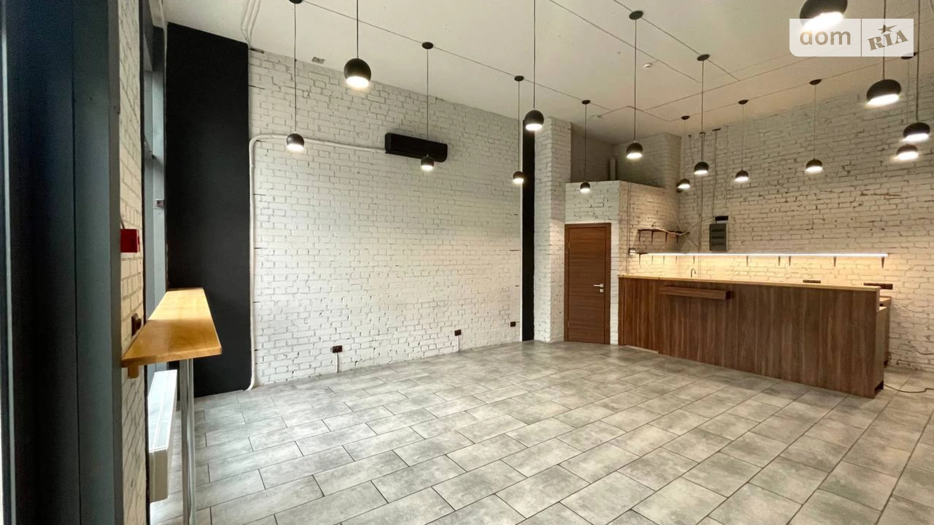 Сдается в аренду офис 47 кв. м в бизнес-центре, цена: 25000 грн - фото 2