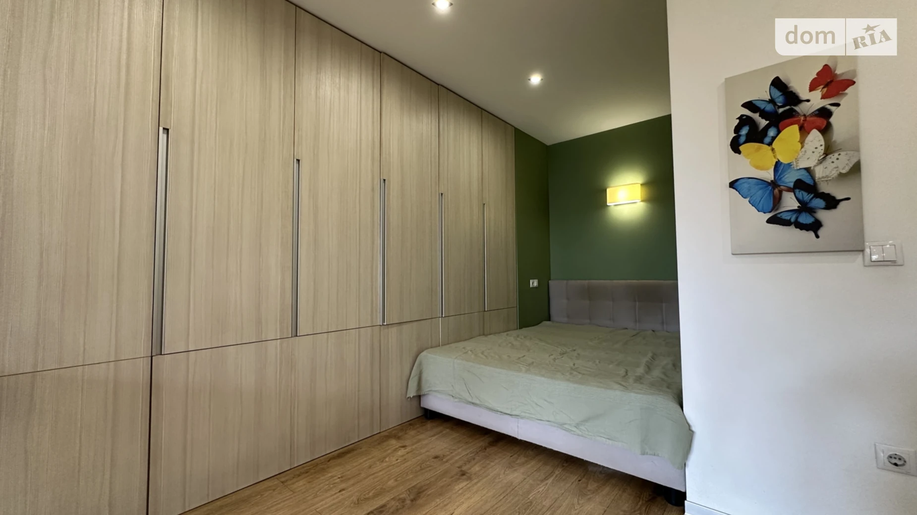 Продается 1-комнатная квартира 38 кв. м в Днепре, ул. Сичеславская Набережная, 12 - фото 2