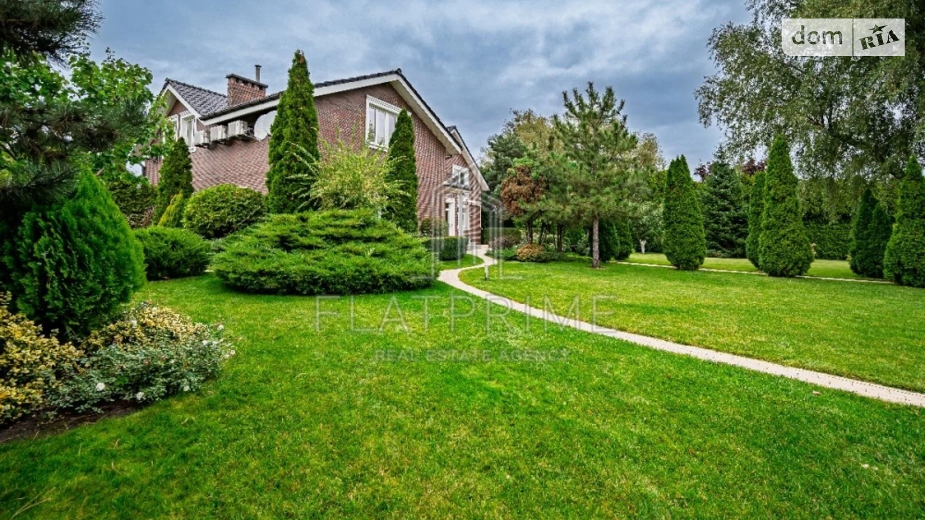 Сдается в аренду дом на 2 этажа 566.9 кв. м с бассейном, цена: 3500 $ - фото 4