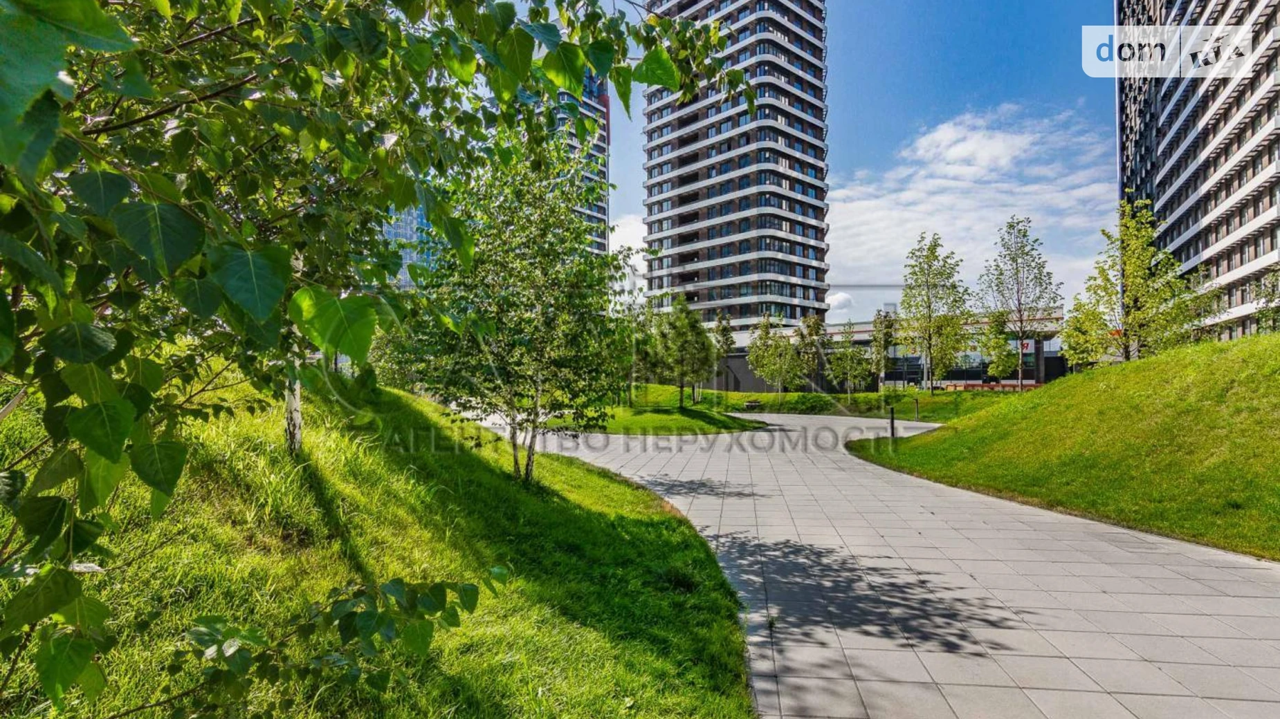 Продается 2-комнатная квартира 68 кв. м в Киеве, ул. Причальная, 13 - фото 2