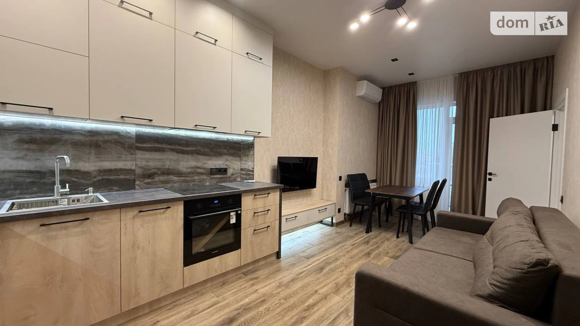 Сдается в аренду 2-комнатная квартира 67 кв. м в Одессе, пер. Кордонный, 2/2 - фото 2