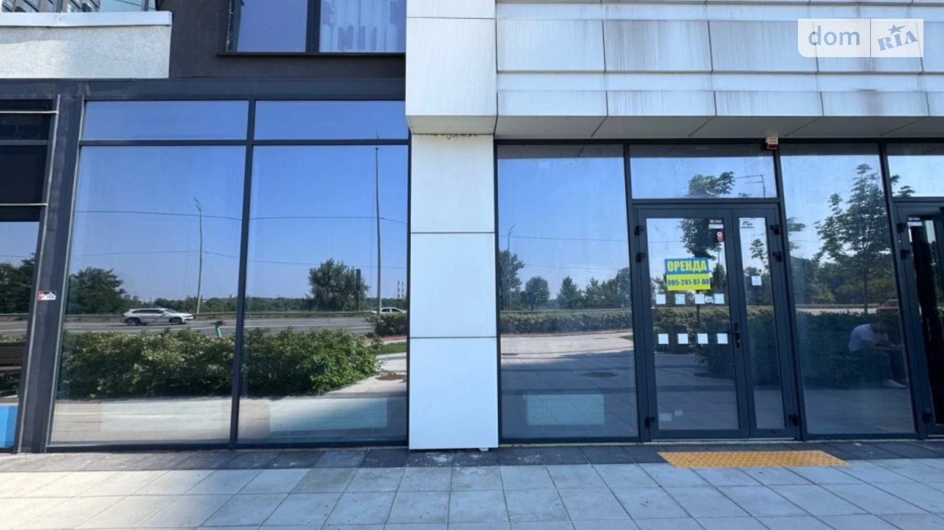 Здається в оренду приміщення вільного призначення 52 кв. м в 26-поверховій будівлі, цена: 1950 $ - фото 2