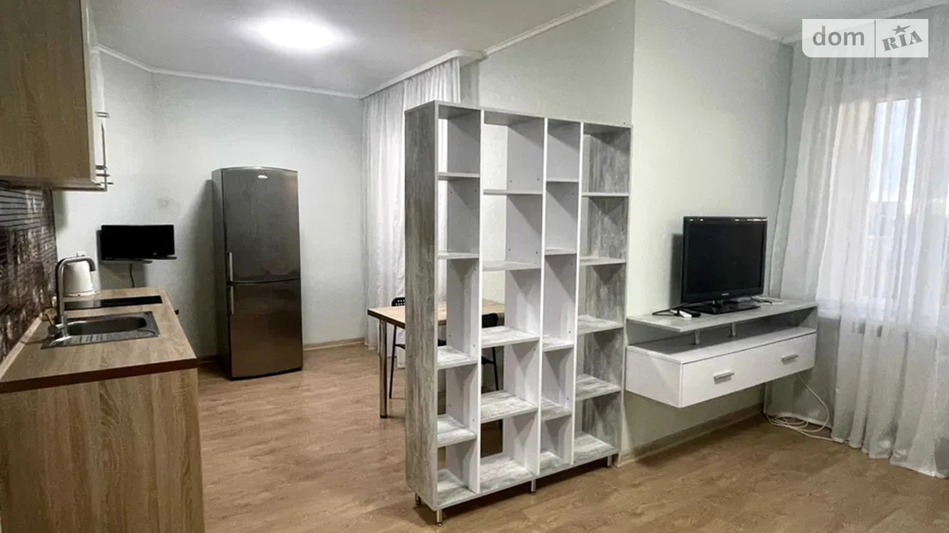 Продается 1-комнатная квартира 32.8 кв. м в Киеве, ул. Самойло Кошки(Маршала Конева), 5Г - фото 2