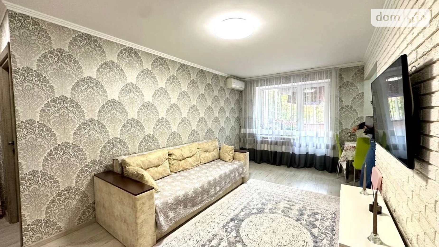 Продается 3-комнатная квартира 56.2 кв. м в Ровно, ул. Видинская, 38 - фото 2