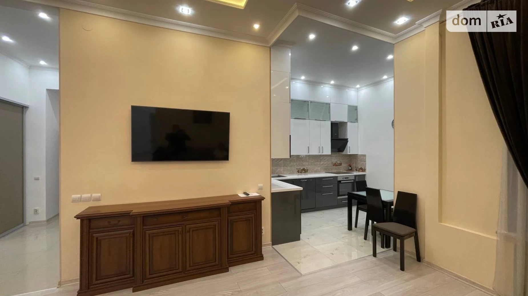 Сдается в аренду 2-комнатная квартира 80 кв. м в Киеве, ул. Костельная, 9 - фото 2