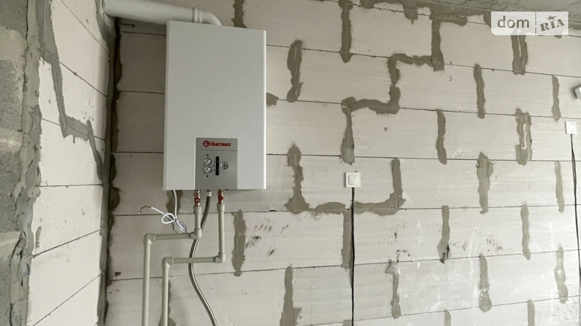 Продается 1-комнатная квартира 40.5 кв. м в Буче, ул. Князя Владимира Великого - фото 2