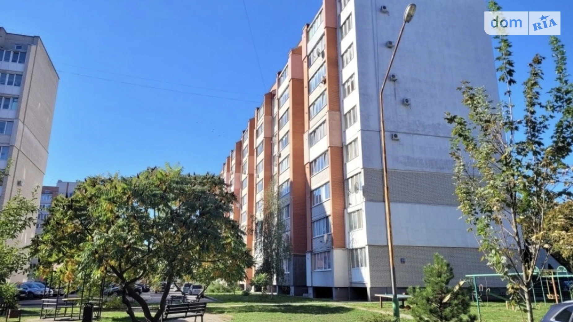 3-комнатная квартира 84 кв. м в Луцке, ул. Звездная(Арцеулова) - фото 2